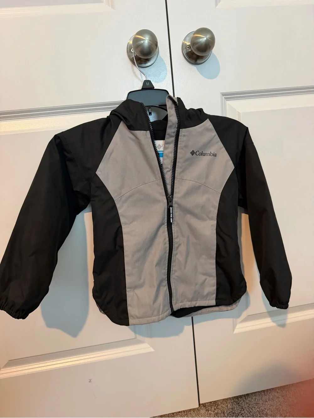 Columbia Boys XXS 4/5 Black Gray Lightweight Full Zip Jacket Colorblock